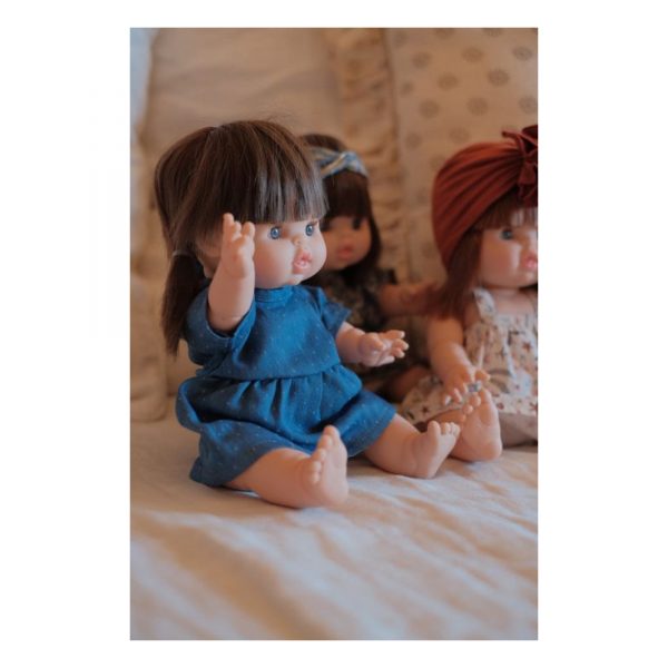 minikane_poupee-a-habiller-nina-2